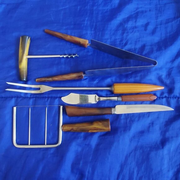 6 Vtg Bakelite Kitchen Tool Utensil Collectible CakeCaddy CorkScrew CheeseSlicer